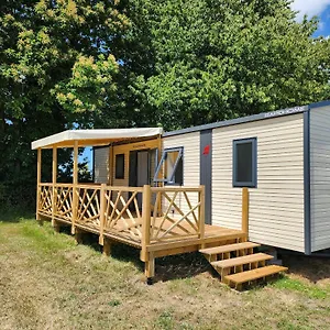 Camping Le Balcon De La Baie ***