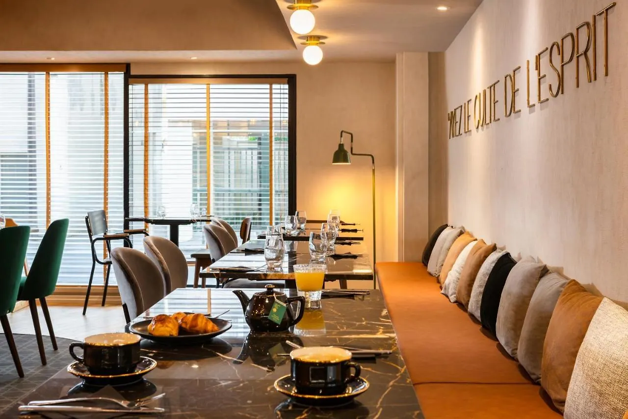 Mercure Paris Montparnasse Pasteur 4*,  Francja